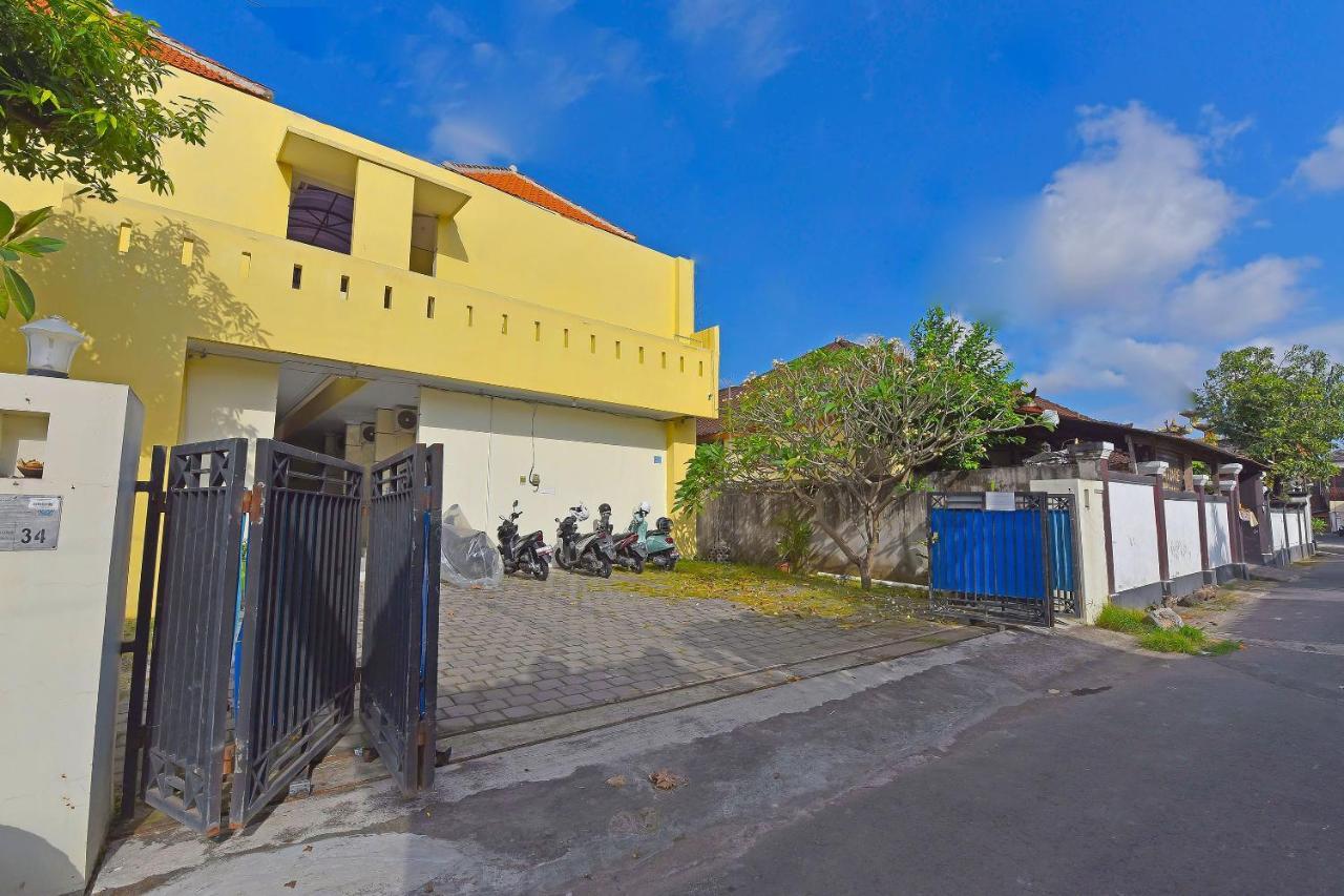 Oyo 91445 Sandat Guest House Denpasar Exteriör bild